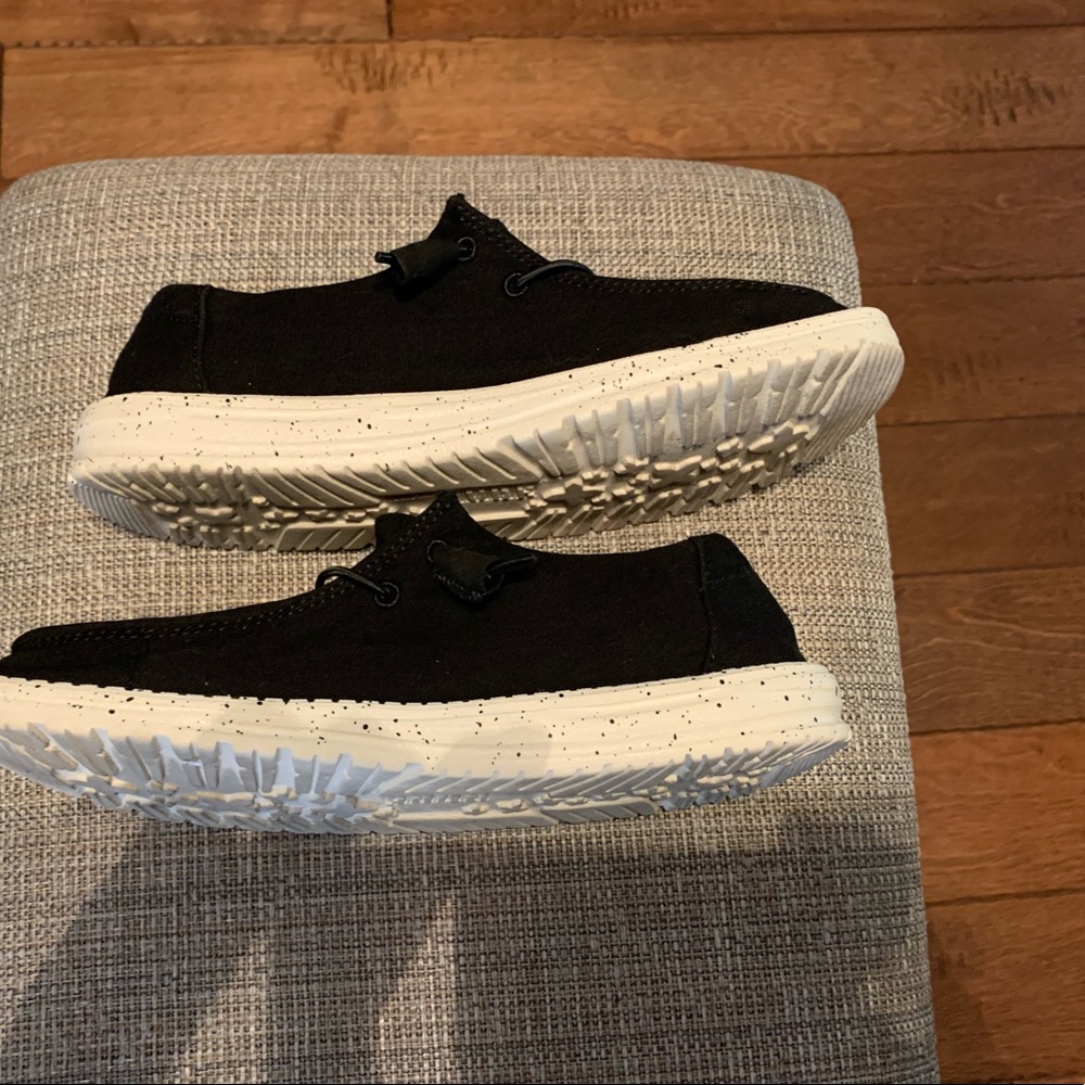 Hey Dude Shoes